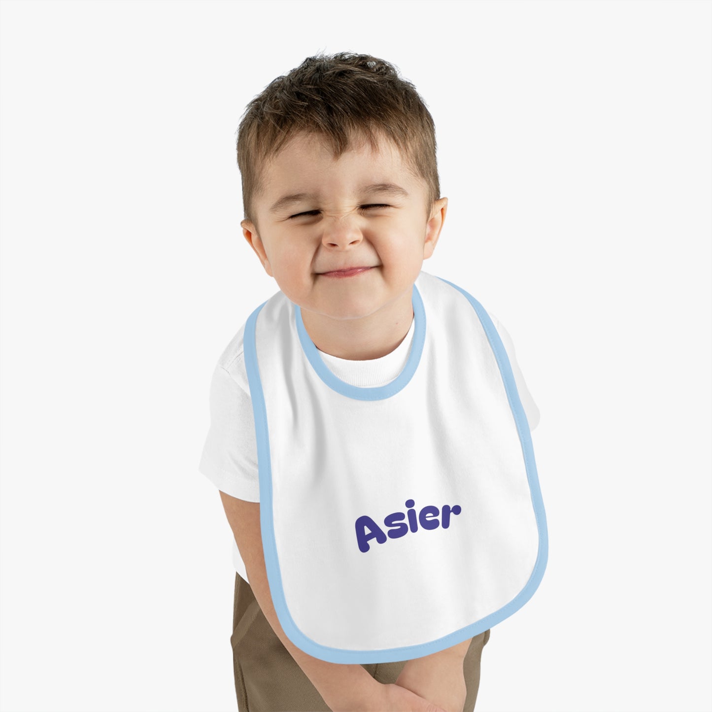 Babero Personalizado para Bebé – Un toque único y especial en cada comida